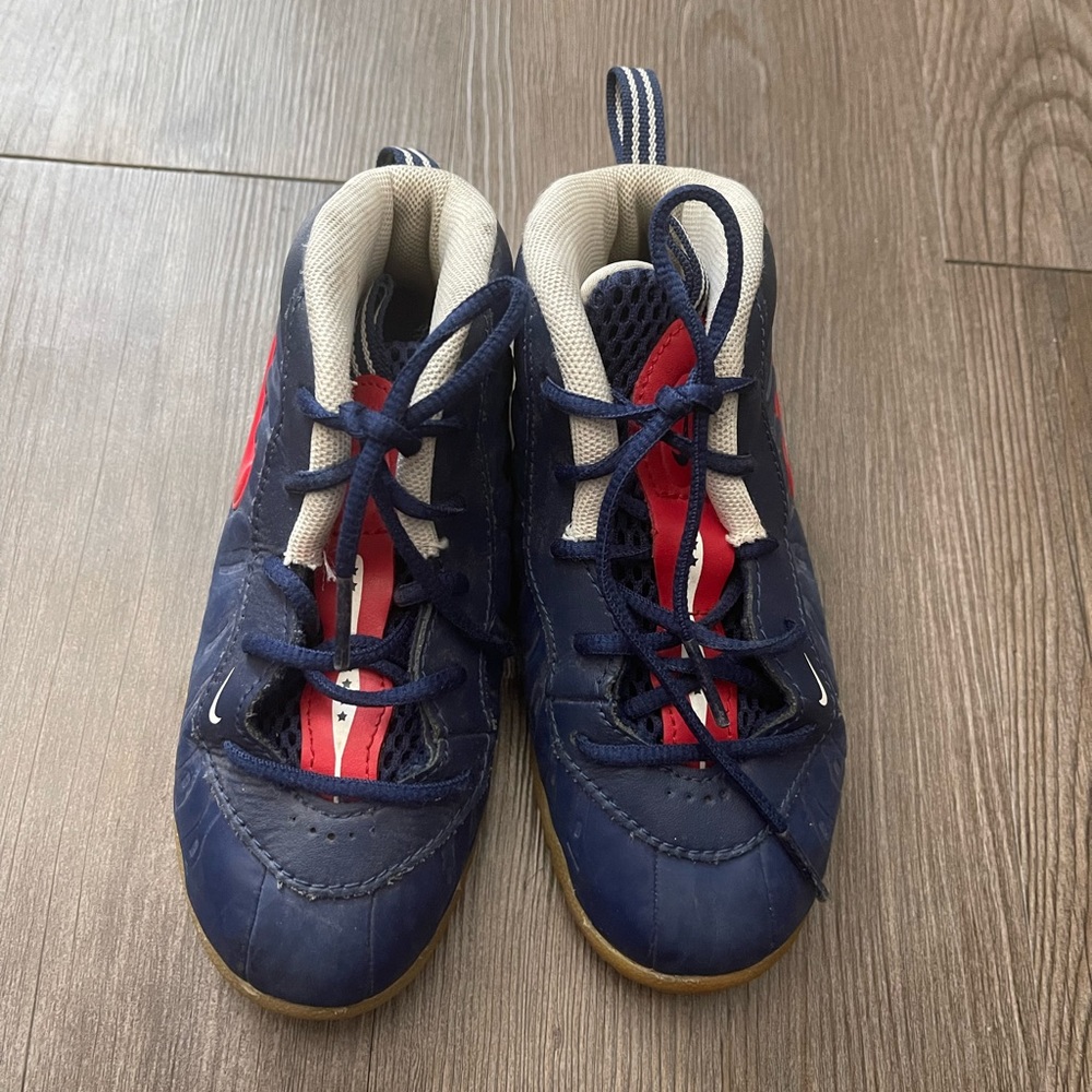 Boys Nike